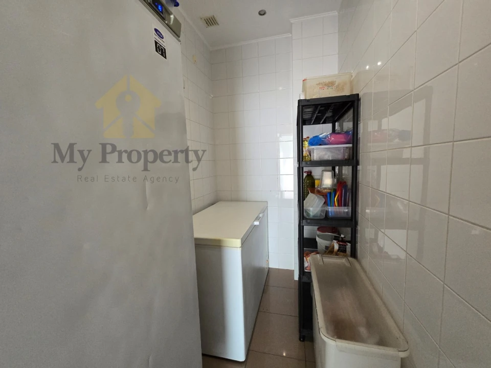 Negócio para Venda em Ferreiras Foto 17