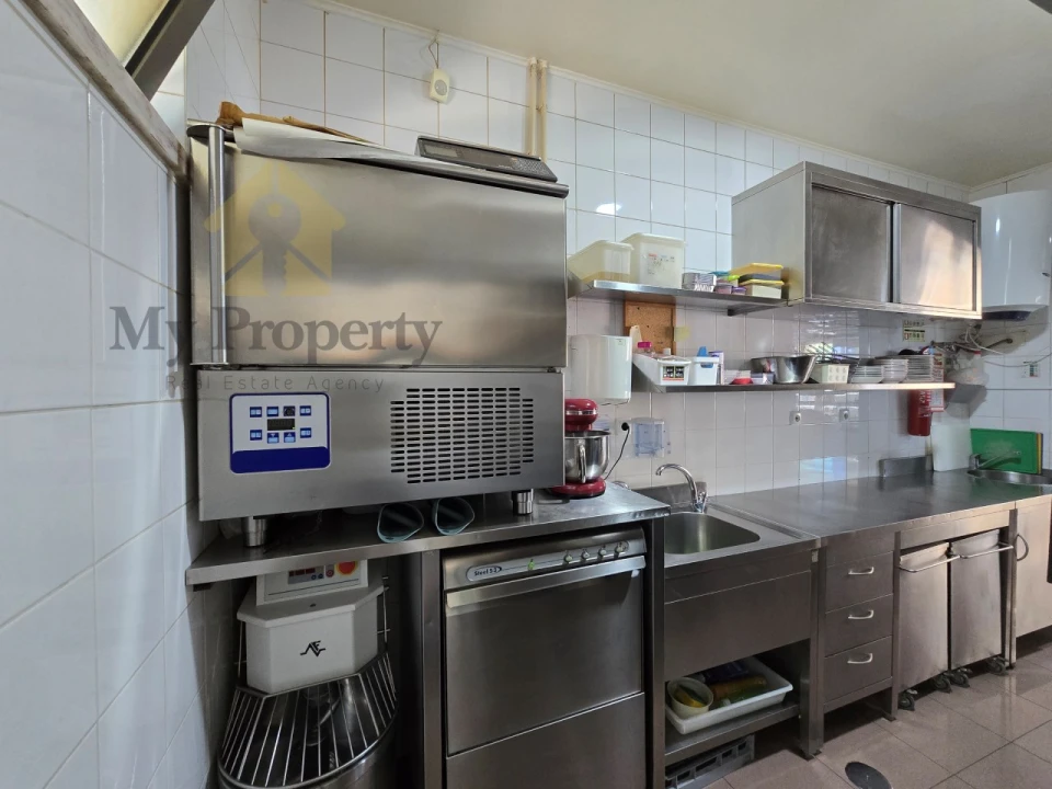 Negócio para Venda em Ferreiras Foto 20