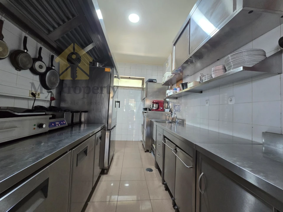 Negócio para Venda em Ferreiras Foto 22