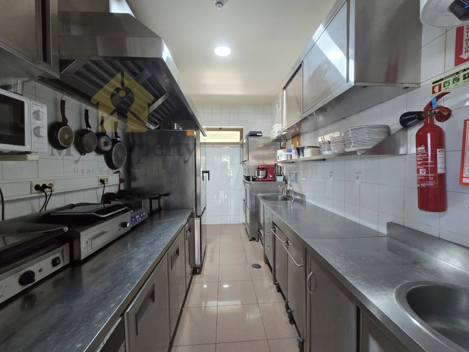 Negócio para Venda em Ferreiras Foto 23