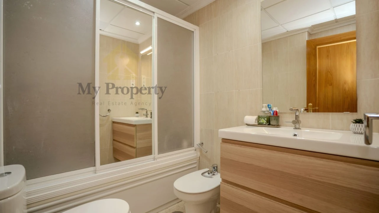 Apartamento T3 para Venda em Quarteira Foto 15