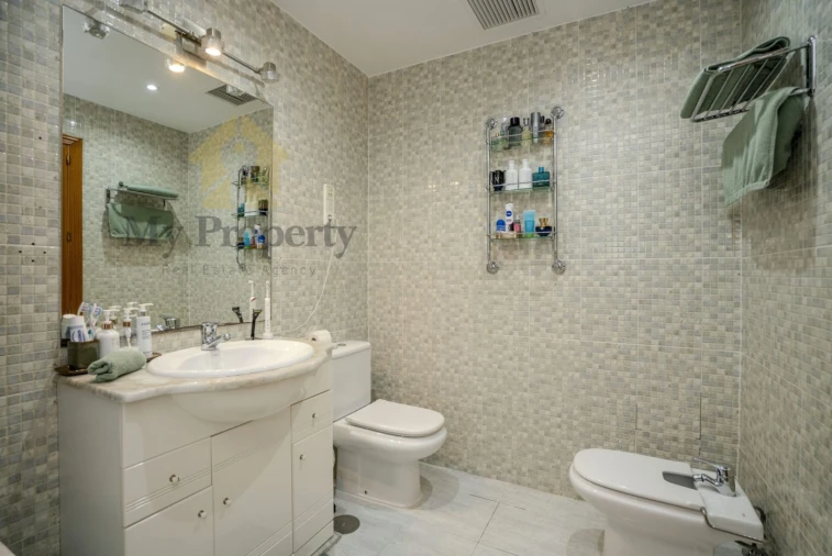 Apartamento T3 para Venda em Quarteira Foto 13