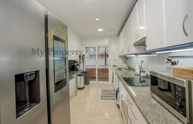 Apartamento T3 para Venda em Quarteira Foto 16