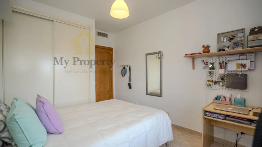 Apartamento T3 para Venda em Quarteira Foto 9