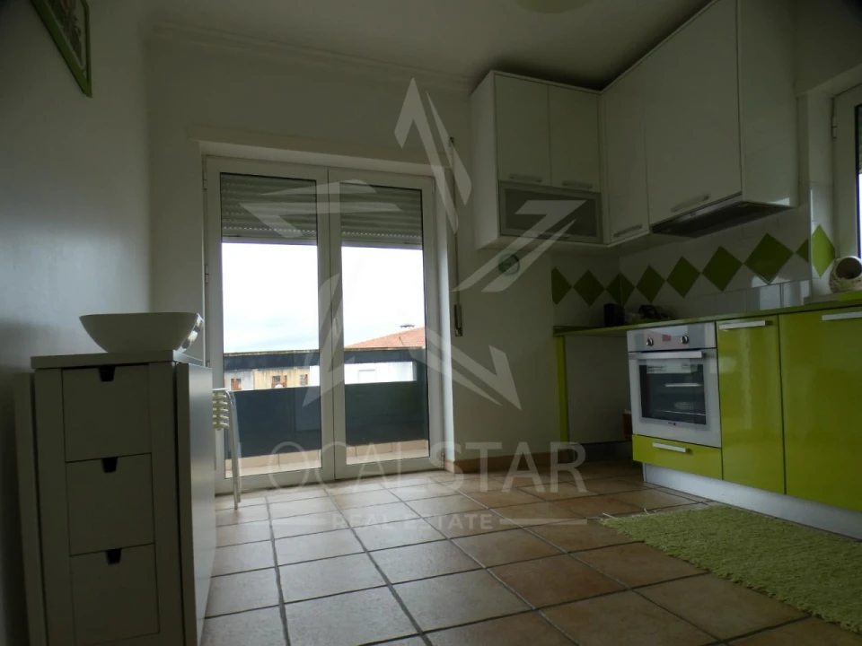 Apartamento T2 para Venda em Tornada e Salir do Porto Foto 10