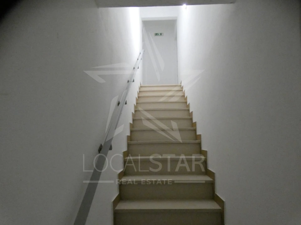 Apartamento T2 para Venda em Tornada e Salir do Porto Foto 26