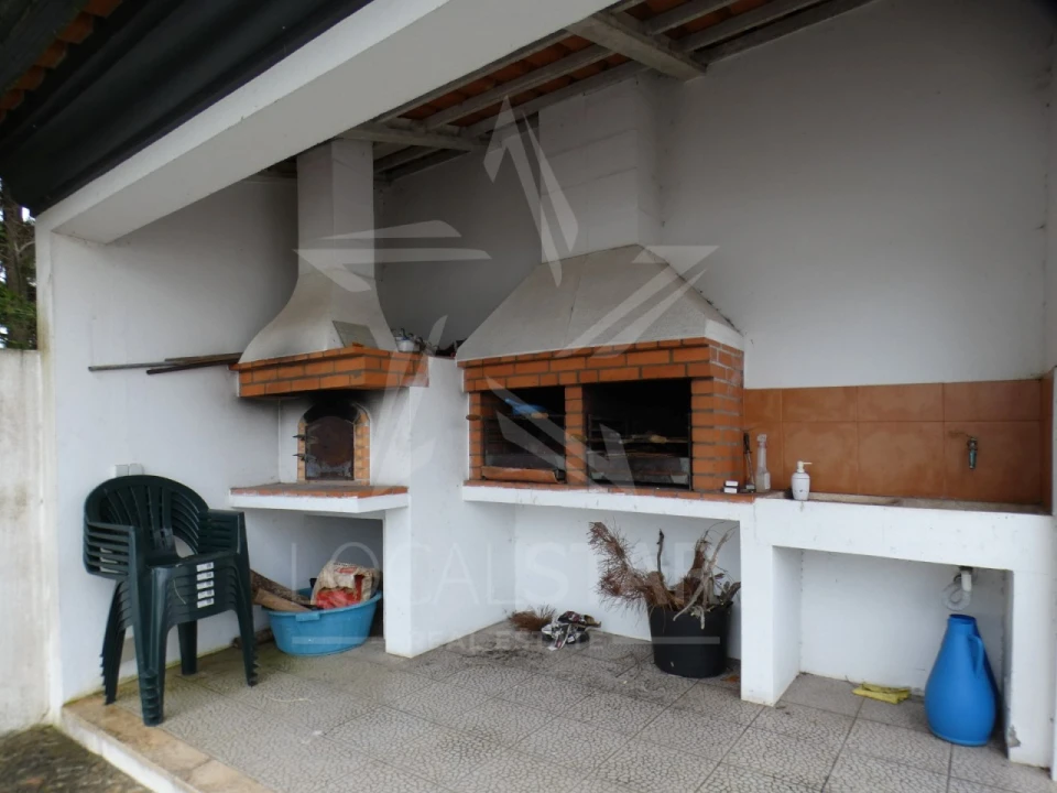 Apartamento T2 para Venda em Tornada e Salir do Porto Foto 31