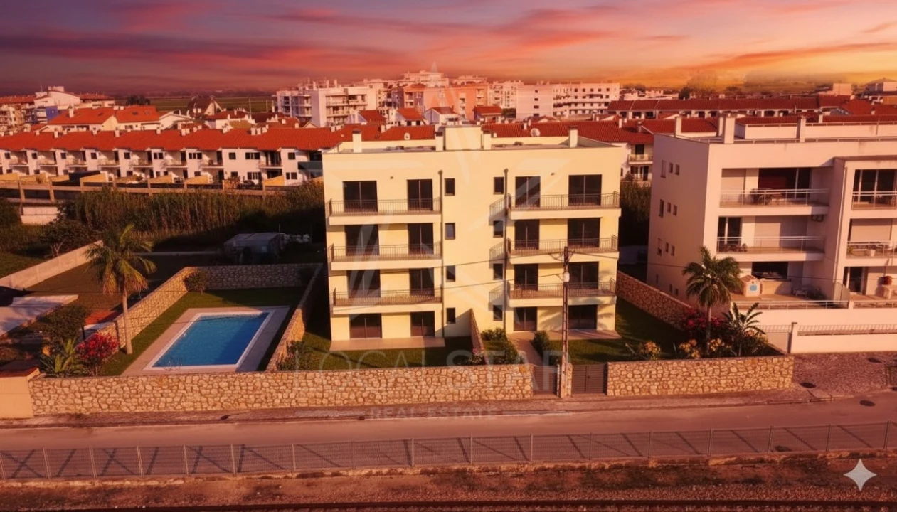 Terreno para Venda em São Martinho do Porto Foto 1