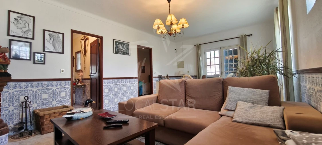 Moradia T3 para Venda em Alvorninha Foto 6