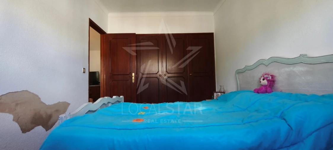 Moradia T3 para Venda em Alvorninha Foto 15