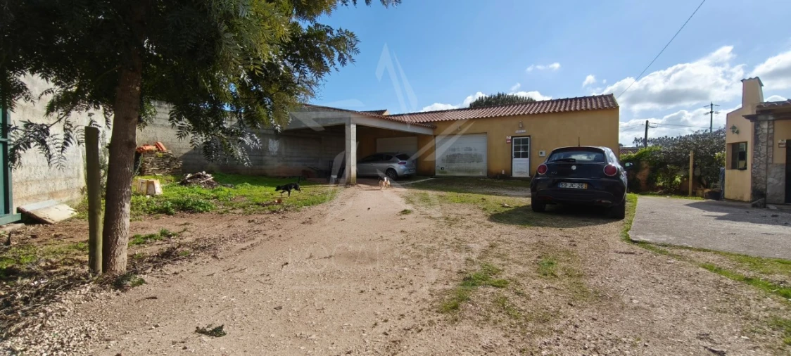 Moradia T3 para Venda em Alvorninha Foto 50