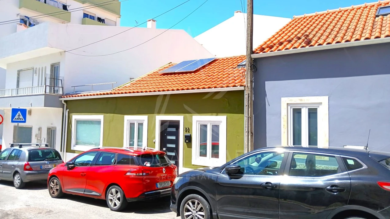 Moradia T4 para Venda em Caldas da Rainha - Santo Onofre e Serra do Bouro Foto 1