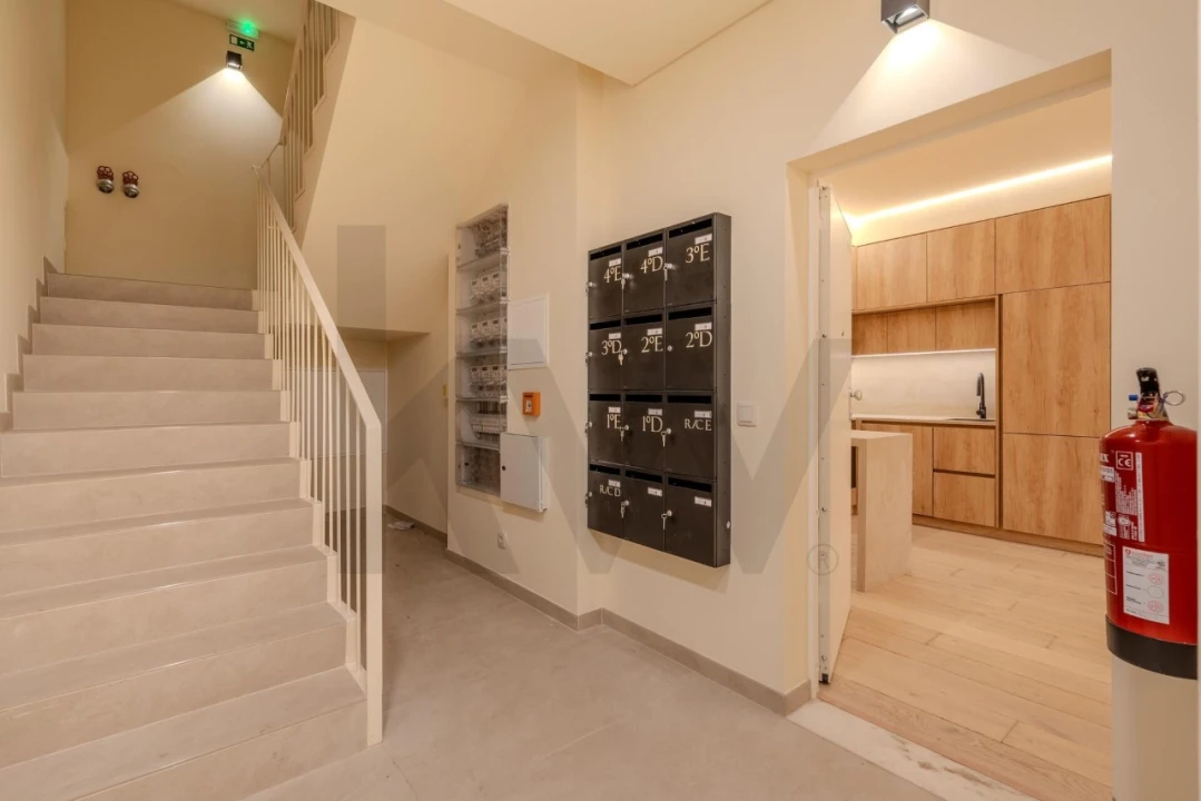 Apartamento T2 para Venda em Misericórdia Foto 25