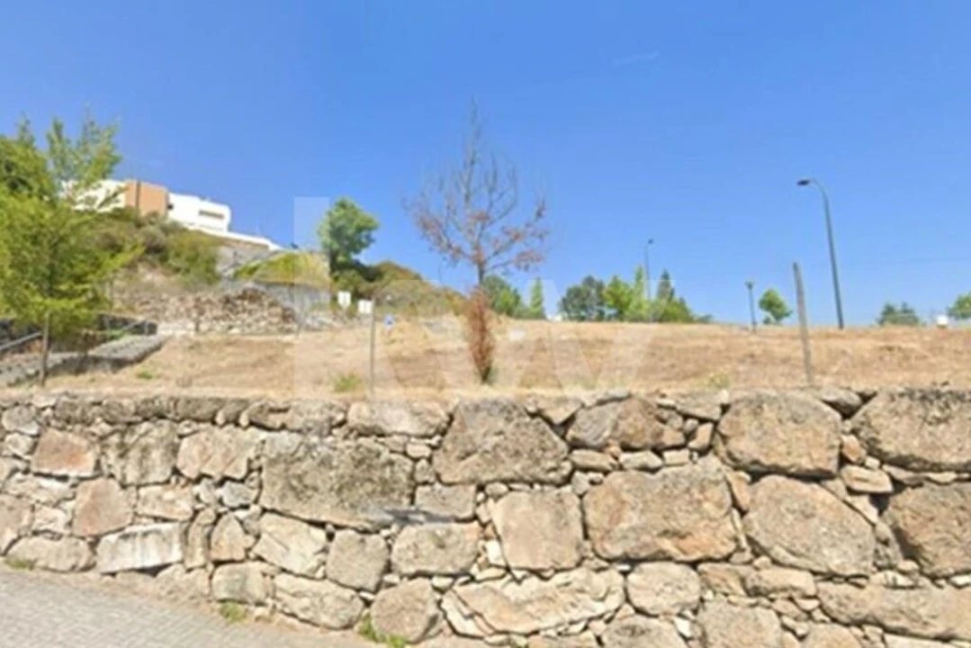 Terreno para Venda em Freixedas Foto 4