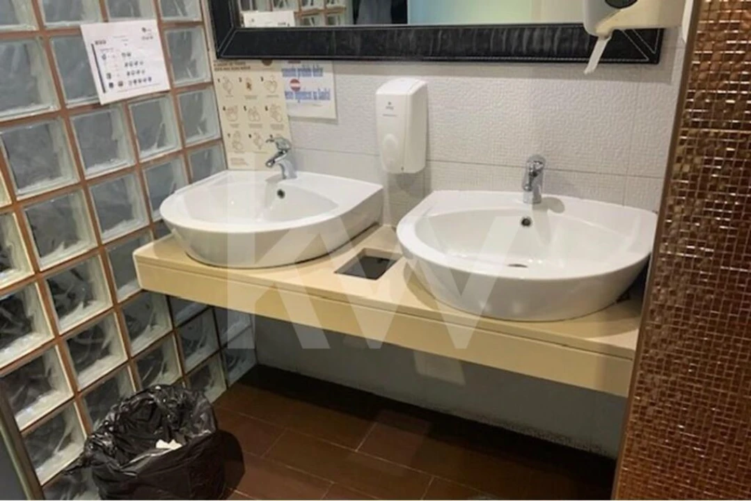 Loja para Venda em Rio de Mouro Foto 18