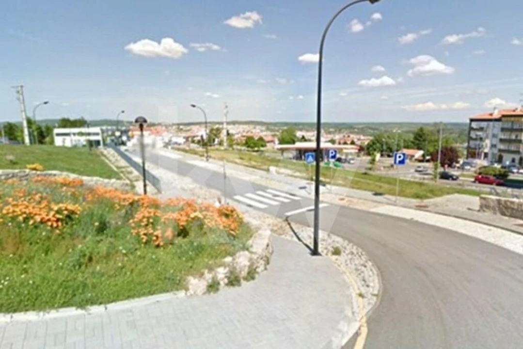 Terreno para Venda em Freixedas Foto 1