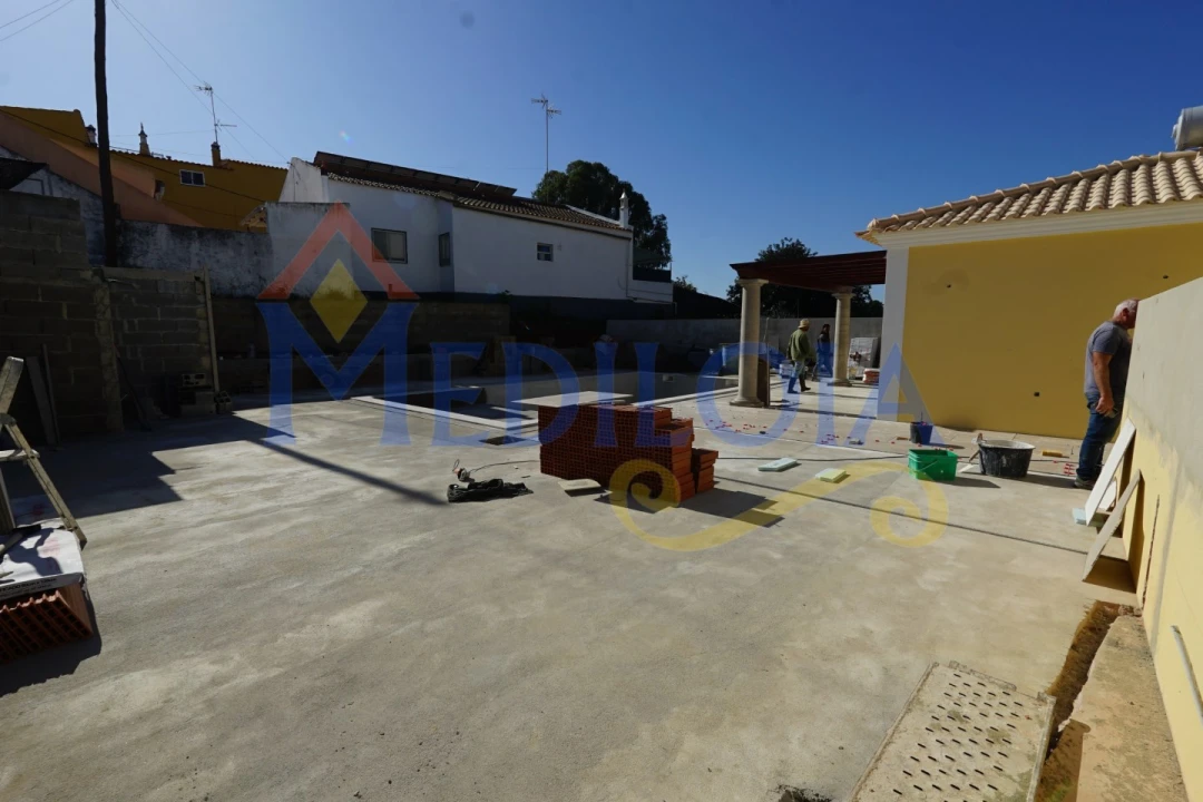 Moradia T3 para Venda em Castro Marim Foto 33