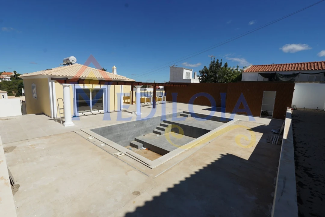 Moradia T3 para Venda em Castro Marim Foto 10