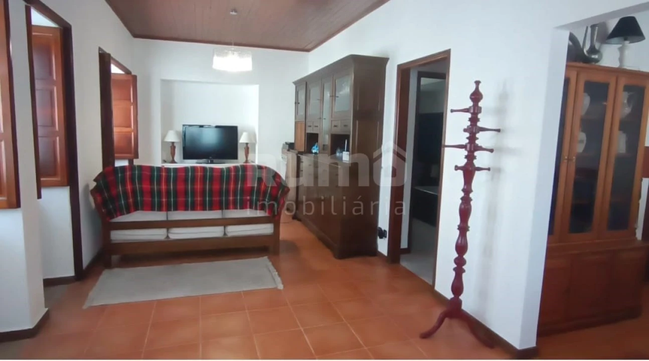 Moradia T6 para Venda em Mazarefes e Vila Fria Foto 7