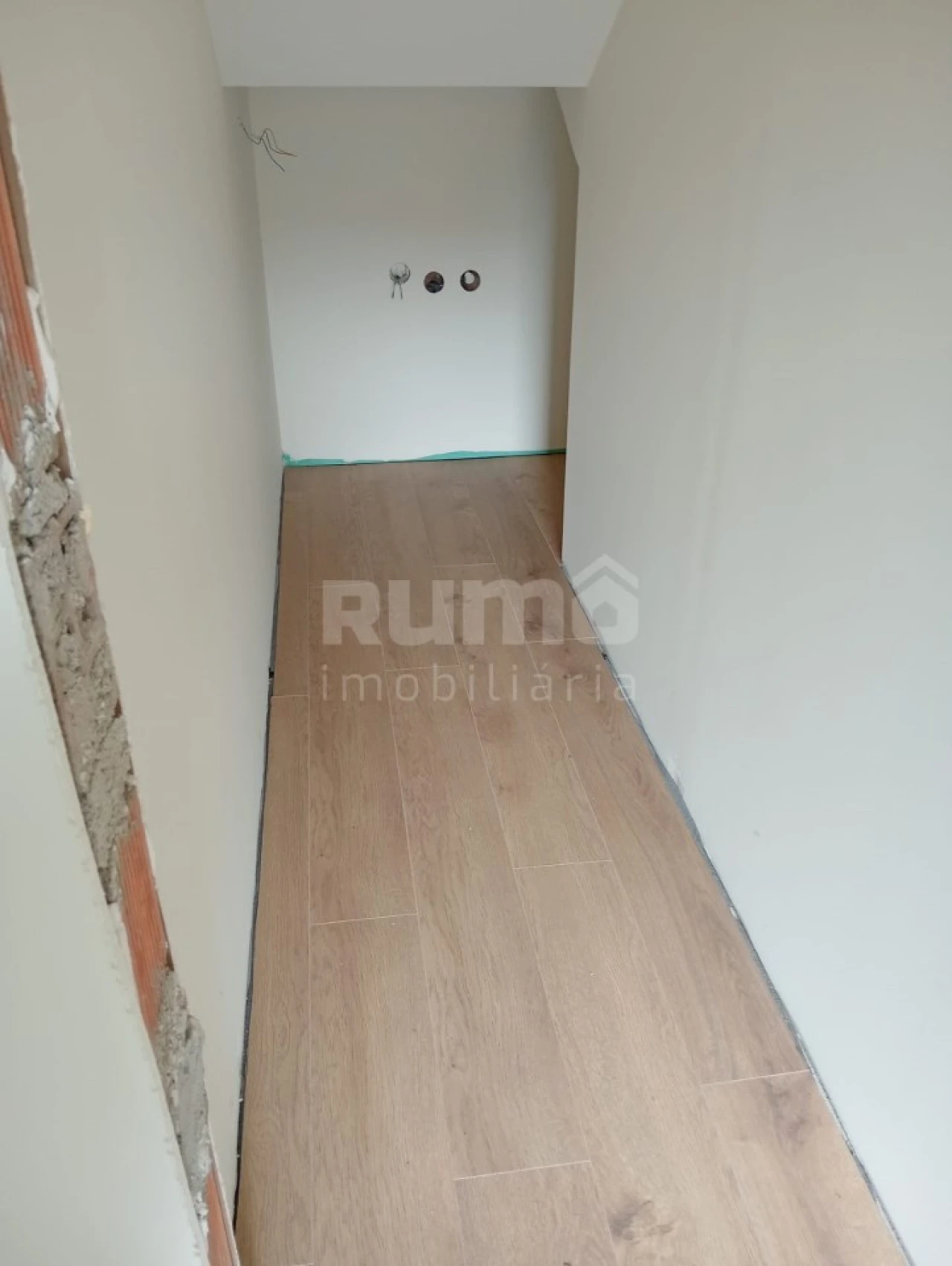 Moradia T4 para Venda em Fragoso Foto 13