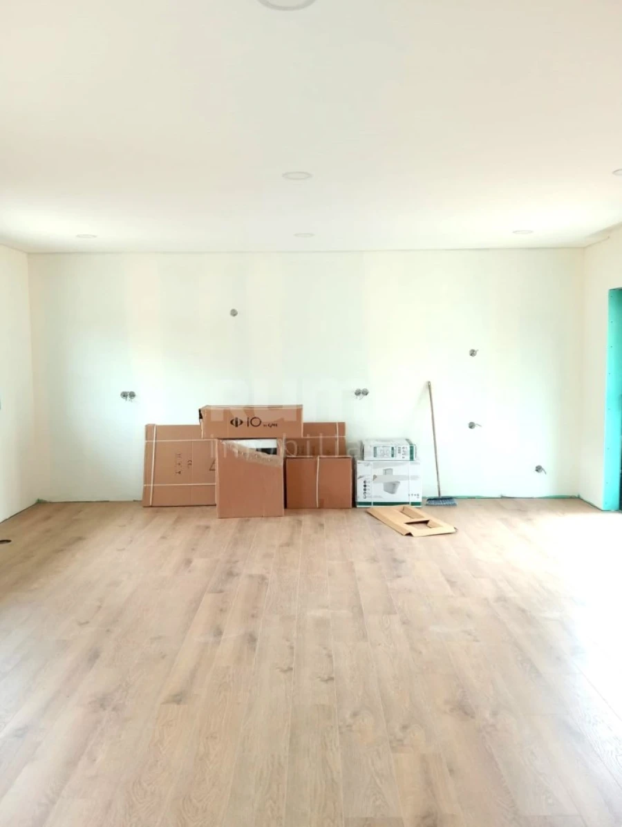 Moradia T4 para Venda em Fragoso Foto 9