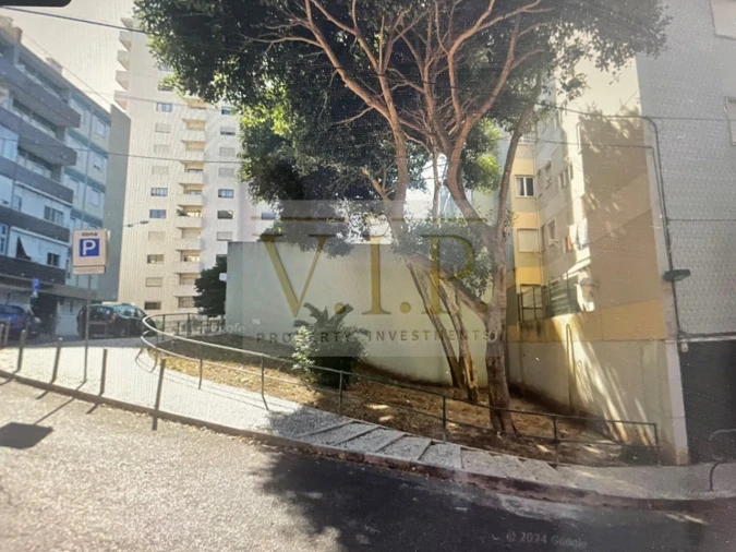 Terreno para Venda em São Domingos de Benfica Foto 1