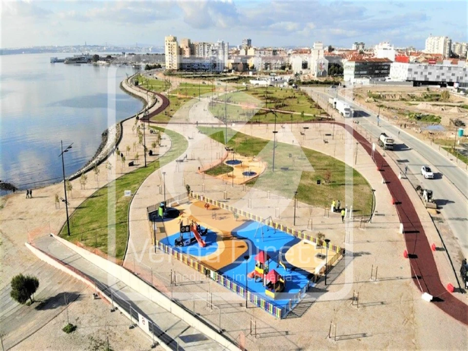 Apartamento T3 para Venda em Santo Antonio da Charneca Foto 9