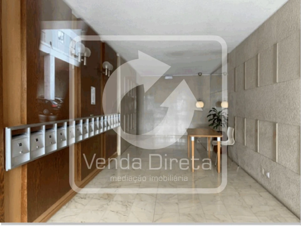 Apartamento T5 para Venda em Belém Foto 1