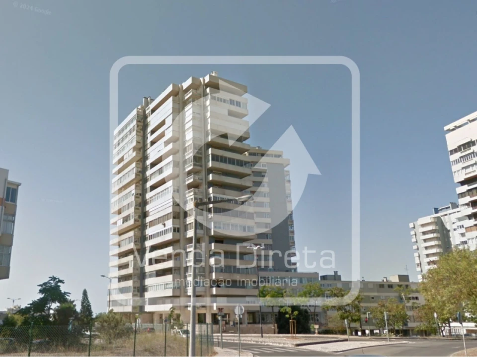 Apartamento T5 para Venda em Belém Foto 11