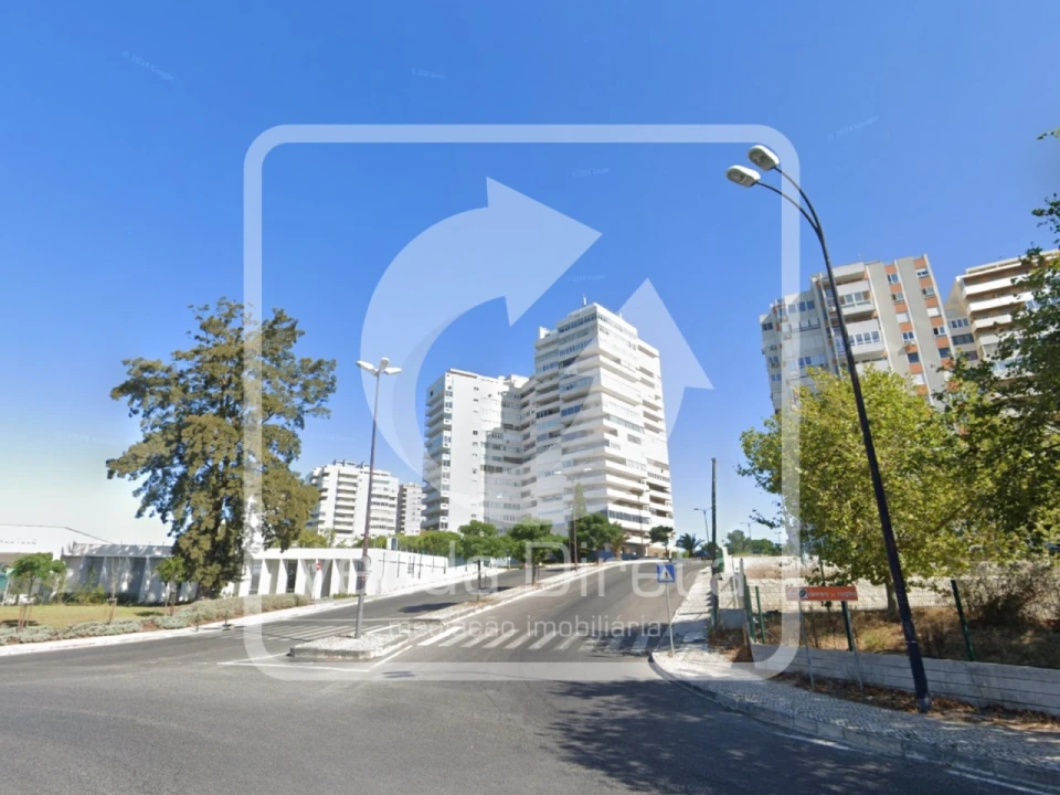 Apartamento T5 para Venda em Belém Foto 15