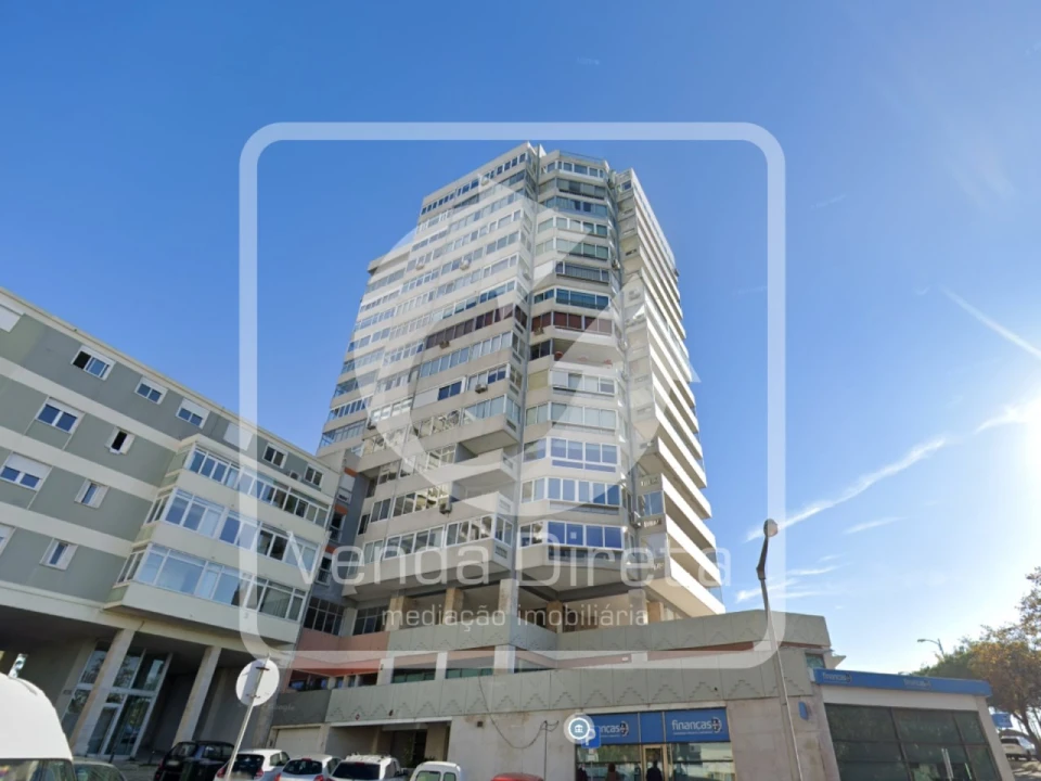 Apartamento T5 para Venda em Belém Foto 7
