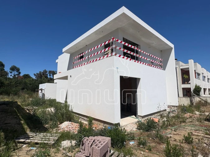 Moradia T4 para Venda em Ancora Foto 2