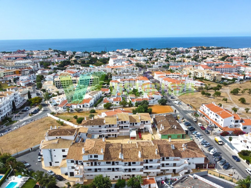 Negócio para Venda em Albufeira e Olhos de Água Foto 1