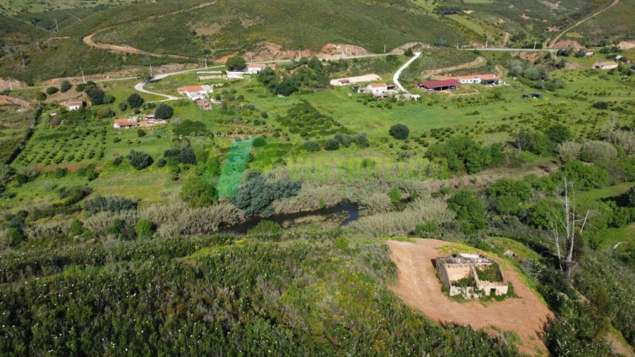 Terreno Misto para Venda em Alferce Foto 6