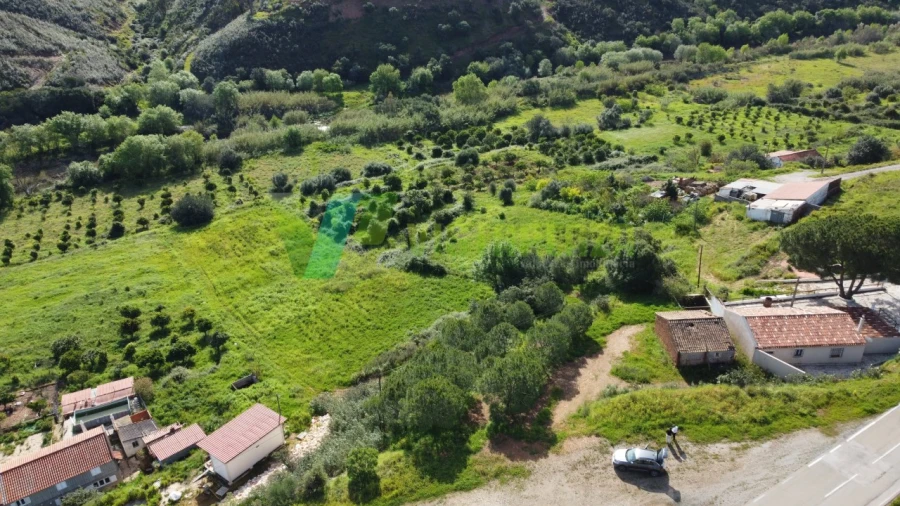 Terreno Misto para Venda em Alferce Foto 9