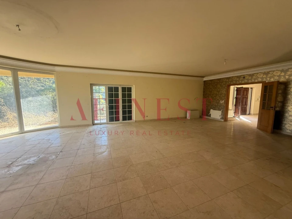 Moradia T7 para Venda em Bucelas Foto 55