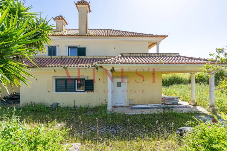 Moradia T7 para Venda em Bucelas Foto 26