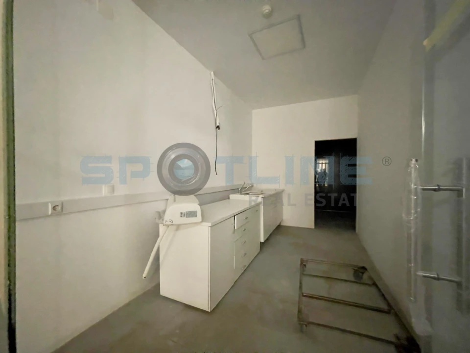 Loja para Venda em Massamá e Monte Abraão Foto 23