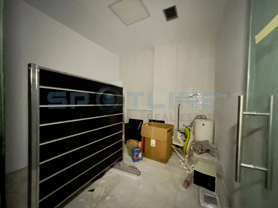 Loja para Venda em Massamá e Monte Abraão Foto 34