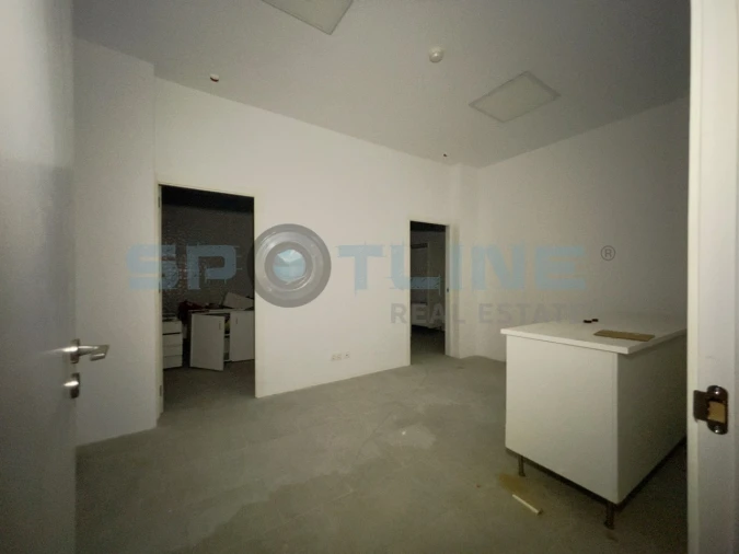 Loja para Venda em Massamá e Monte Abraão Foto 29