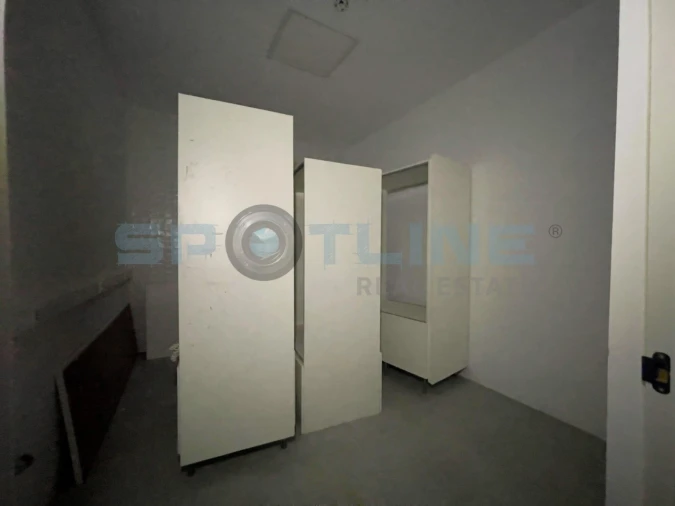 Loja para Venda em Massamá e Monte Abraão Foto 31