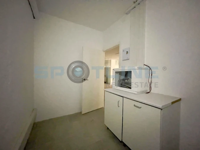 Loja para Venda em Massamá e Monte Abraão Foto 40