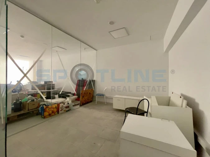 Loja para Venda em Massamá e Monte Abraão Foto 43