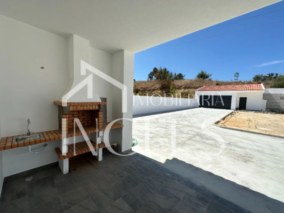 Moradia T3 para Venda em Fazendas de Almeirim Foto 15