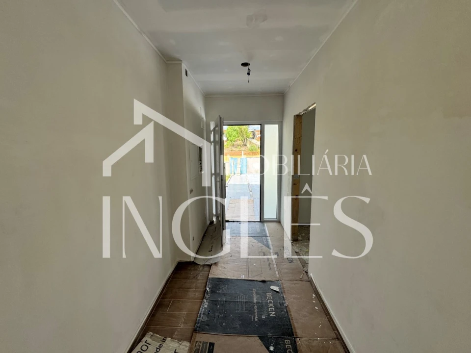 Moradia T3 para Venda em Fazendas de Almeirim Foto 25