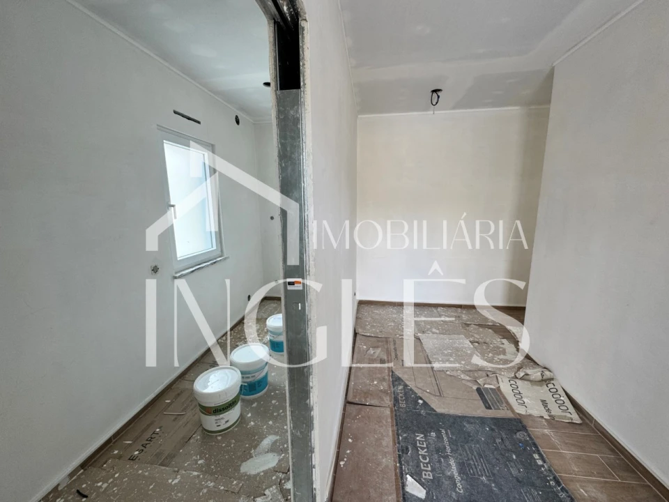 Moradia T3 para Venda em Fazendas de Almeirim Foto 31