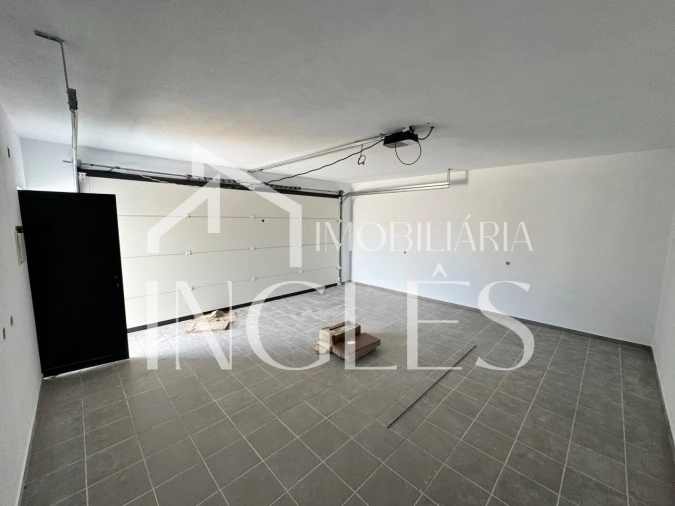 Moradia T3 para Venda em Fazendas de Almeirim Foto 39