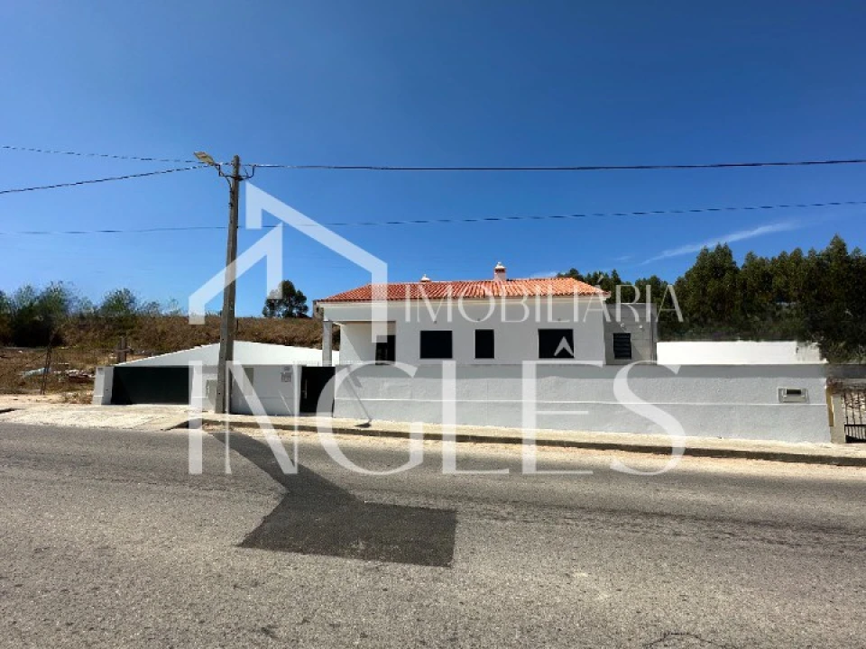 Moradia T3 para Venda em Fazendas de Almeirim Foto 23