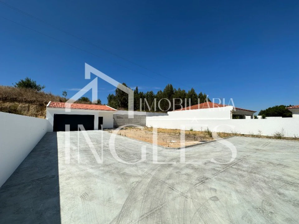 Moradia T3 para Venda em Fazendas de Almeirim Foto 29