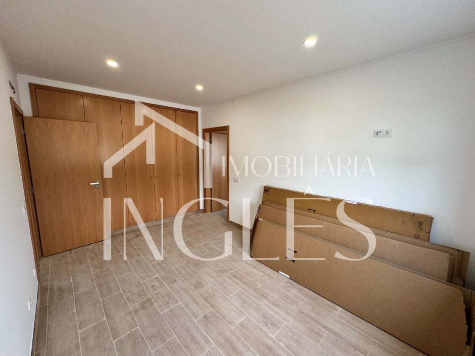 Moradia T3 para Venda em Fazendas de Almeirim Foto 12